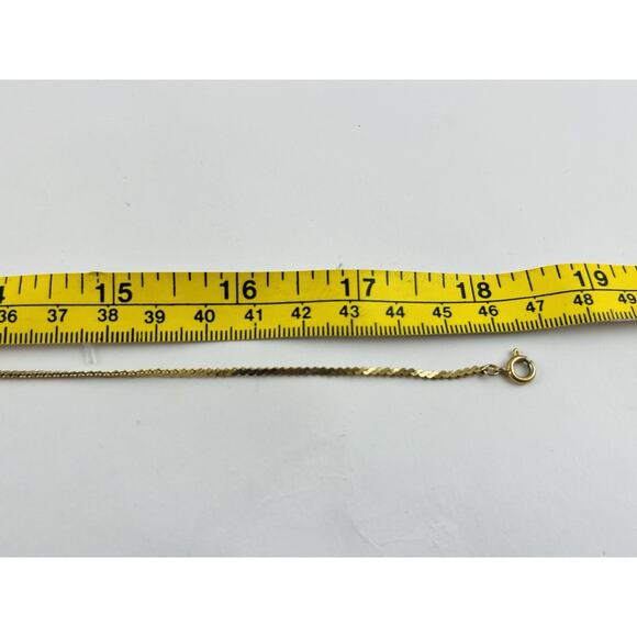 Trifari Necklace With Apple Pendant gold tone red stone ruby looking chain RARE - Picture 15 of 16